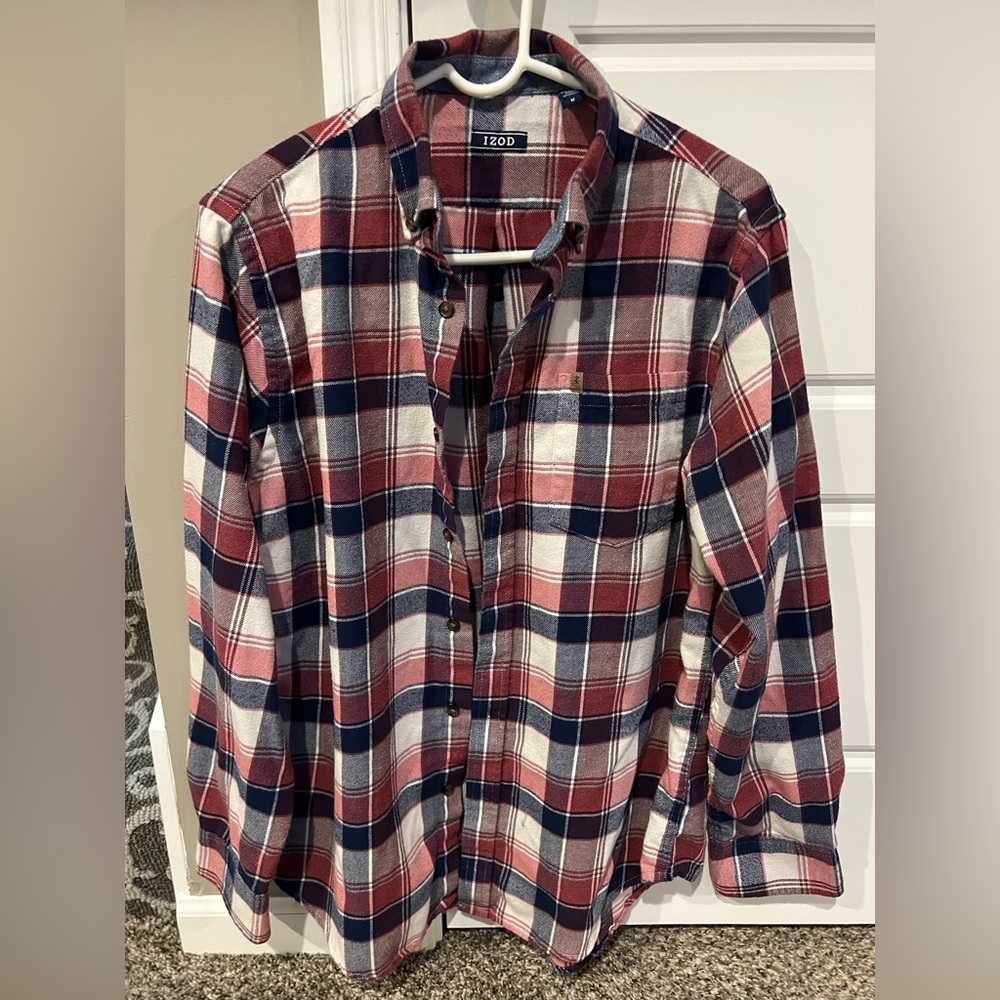 IZOD Plaid Flannel - Medium